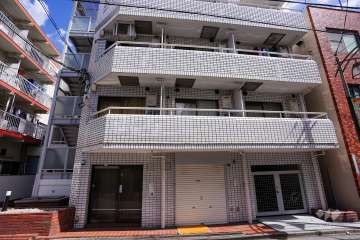 ネオハイシティ豪徳寺の外観（西側から）