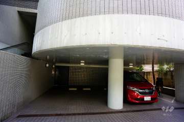 敷地内駐車場（屋内平面式）