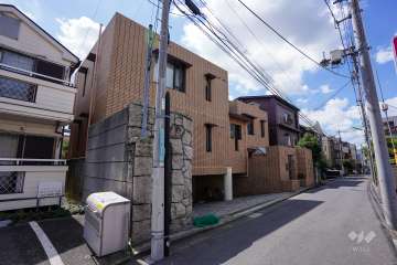 コスモリヴェール松原2の外観（北東側から）