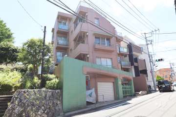 スターハイツ上祖師谷の外観（北東側から）　