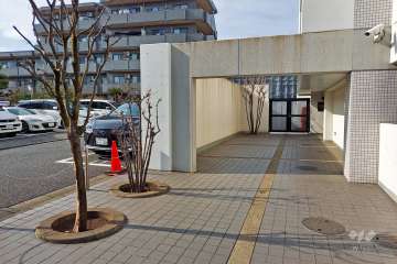 エントランスアプローチ