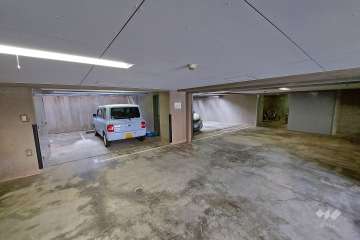 敷地内駐車場（屋内平面式）