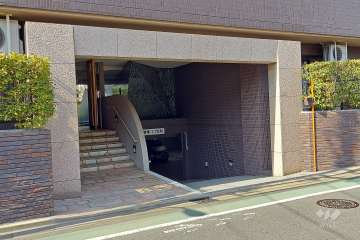 エントランスアプローチ