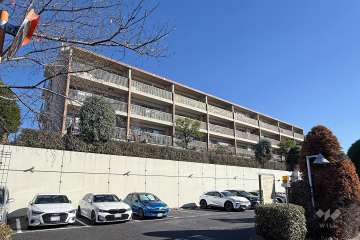 パークホームズ千歳烏山ガーデンズコートウエスト棟の外観（北西側から）