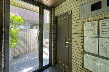 エントランスホール