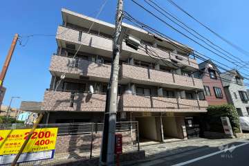 日神パレステージ三軒茶屋の外観（北西側から）