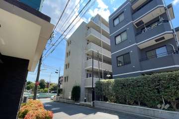 ステージグランデ三軒茶屋アジールコートの外観（北西側から）