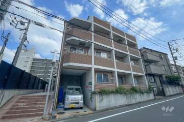 ディム三軒茶屋の外観（北西側から）