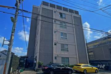 上馬第２コーポラスの外観（北西側から）