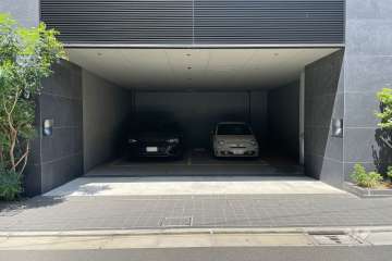 敷地内駐車場（屋内平面式）