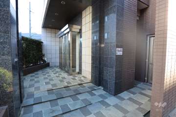 エントランスアプローチ