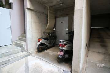 バイク置場