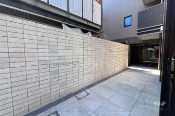 エントランスアプローチ