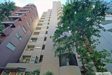 プラネ三軒茶屋の外観（北西側から）