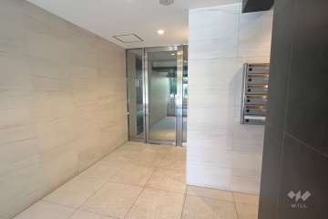 エントランスホール