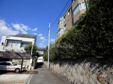 敷地西側の通路