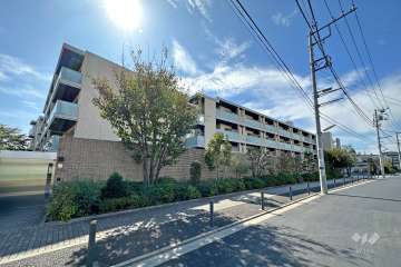 クラッシィハウス上北沢の外観（北東側から）