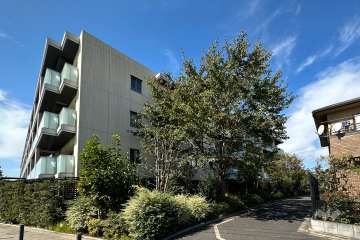 クラッシィハウス上北沢の外観（南東側から）