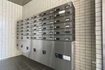 宅配ボックスと共用ポスト