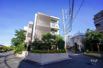 ウィルローズ上北沢の外観（西側から）
