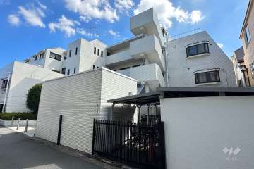 マンションの銘板