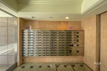 宅配ボックスと共用ポスト