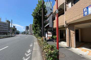 敷地南西側の前面道路　