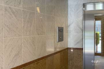 エントランスはオートロック付きです