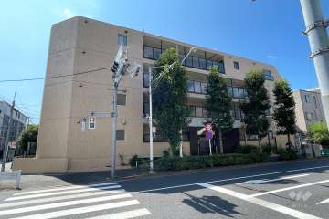 上野毛日伸マンションの外観(北西側から)