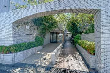 エントランスアプローチ