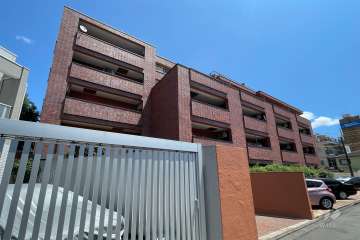 クレール上野毛の外観（北西側から）　