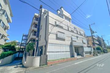 上野毛スカイハイツの外観（西側から）