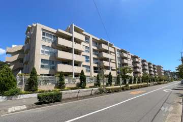 サウススクエアの外観（西側から）