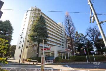 パシフィック馬事公苑前1号棟の外観(北東側から)