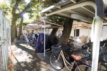 駐輪場（屋根付き）