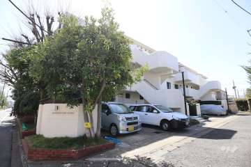 馬事公苑パークホームズの外観（北東側から）