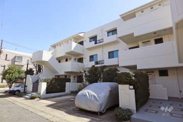 馬事公苑パークホームズの外観（北西側から）