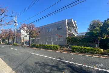上用賀第二パークホームズの外観（南西側から）