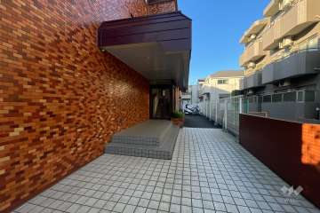 エントランスアプローチ