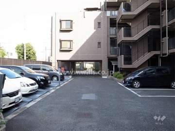 敷地内駐車場