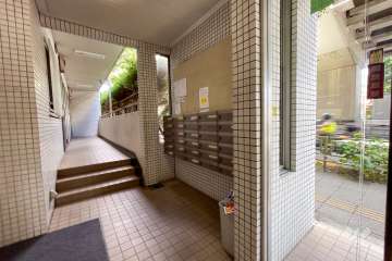 エントランスホール