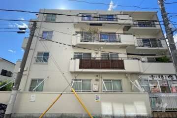 パーセル深沢の外観（東側から）　