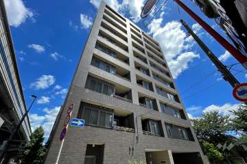 ヴェルビュ深沢の外観（北西側から）