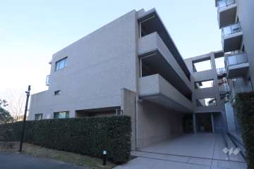 深沢ハウスG棟の外観(南西側から)