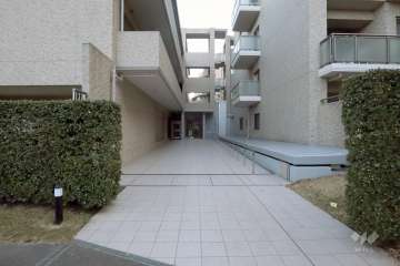 エントランスアプローチ