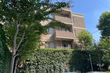 パルテール深沢の外観（北西側から）