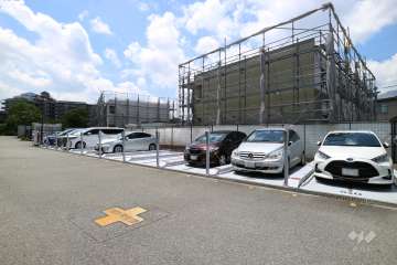 敷地内駐車場（屋外機械式）