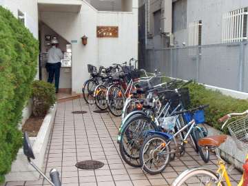 エントランスアプローチ