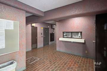 エントランスホール