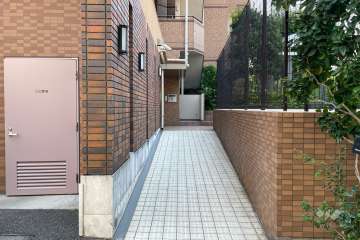 エントランスアプローチ